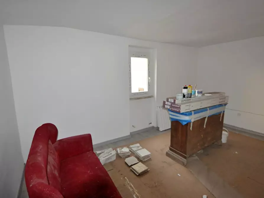 Immagine 3 di Appartamento in vendita  in Cicogna a Terranuova Bracciolini