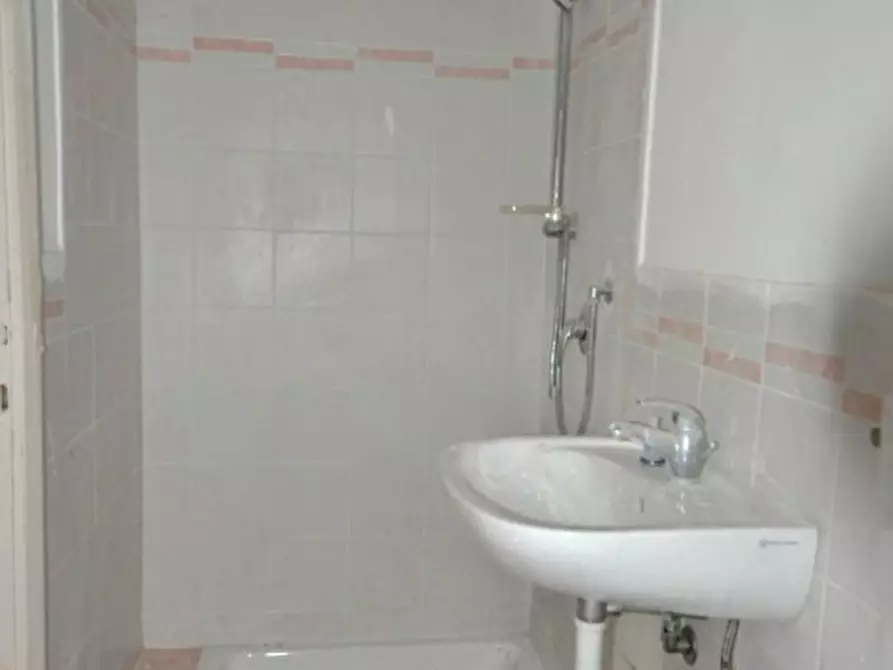 Immagine 8 di Appartamento in vendita  in Cicogna a Terranuova Bracciolini