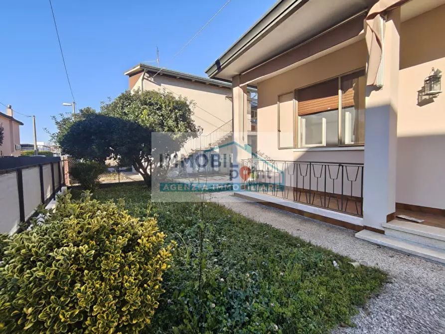 Immagine 7 di Casa indipendente in affitto  in Via Pietro Maroncelli a Padova