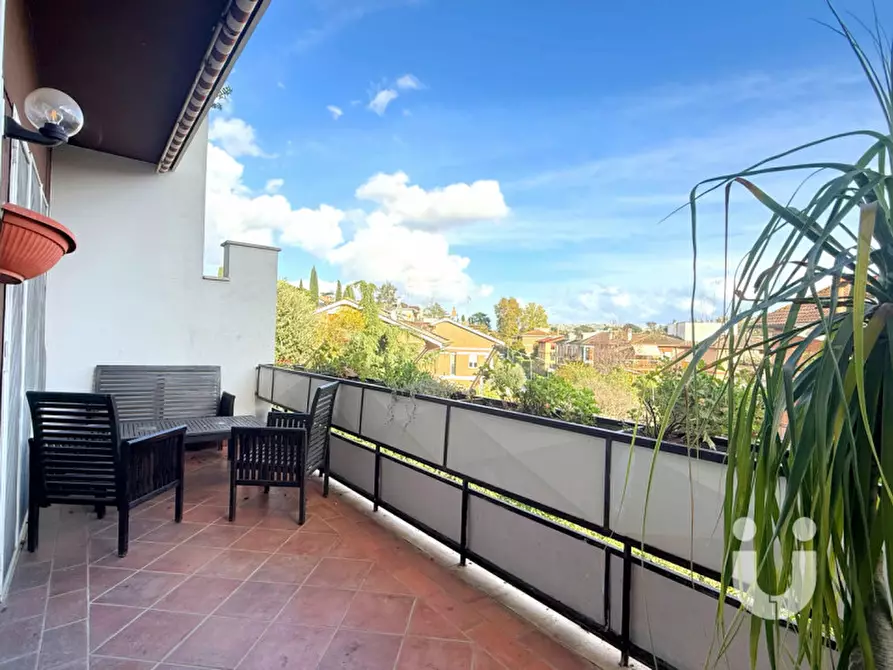 Immagine 8 di Villa in vendita  in Via Ernesto Basile a Roma