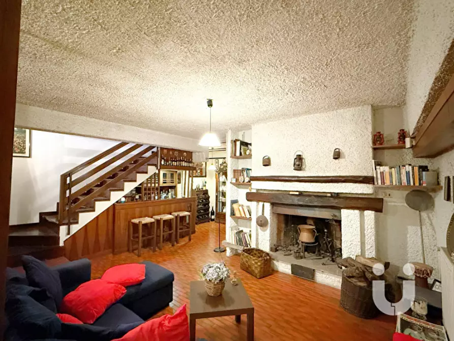 Immagine 24 di Villa in vendita  in Via Ernesto Basile a Roma