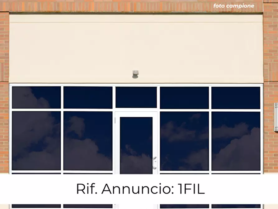 Immagine 1 di Negozio in affitto  a Zanè