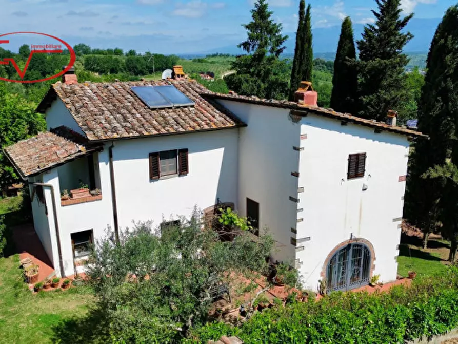 Immagine 2 di Villa in vendita  in Via Guglielmo Oberdan a Bucine