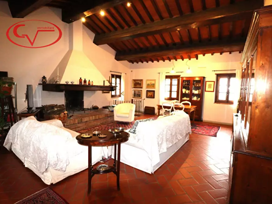 Immagine 15 di Villa in vendita  in Via Guglielmo Oberdan a Bucine