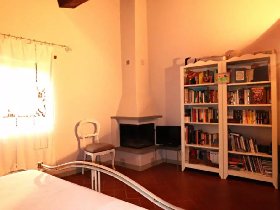 Immagine 23 di Villa in vendita  in Via Guglielmo Oberdan a Bucine