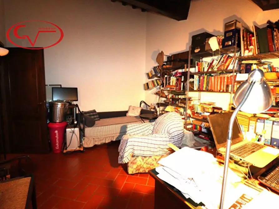 Immagine 29 di Villa in vendita  in Via Guglielmo Oberdan a Bucine