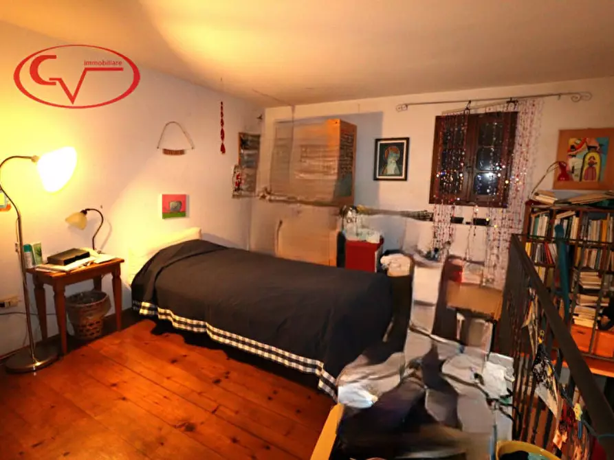 Immagine 40 di Villa in vendita  in Via Guglielmo Oberdan a Bucine