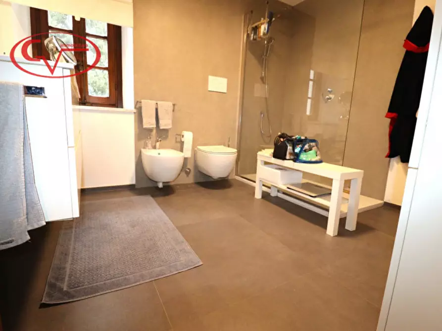 Immagine 42 di Villa in vendita  in Via Guglielmo Oberdan a Bucine