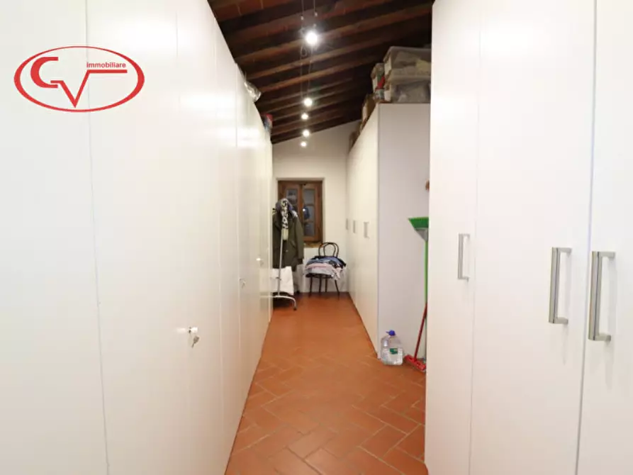 Immagine 47 di Villa in vendita  in Via Guglielmo Oberdan a Bucine