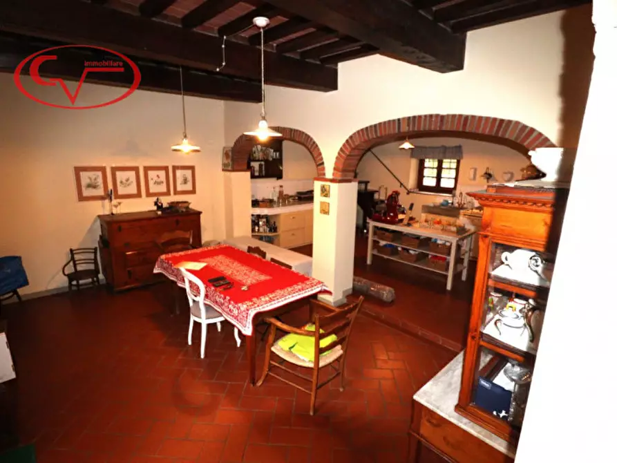 Immagine 49 di Villa in vendita  in Via Guglielmo Oberdan a Bucine