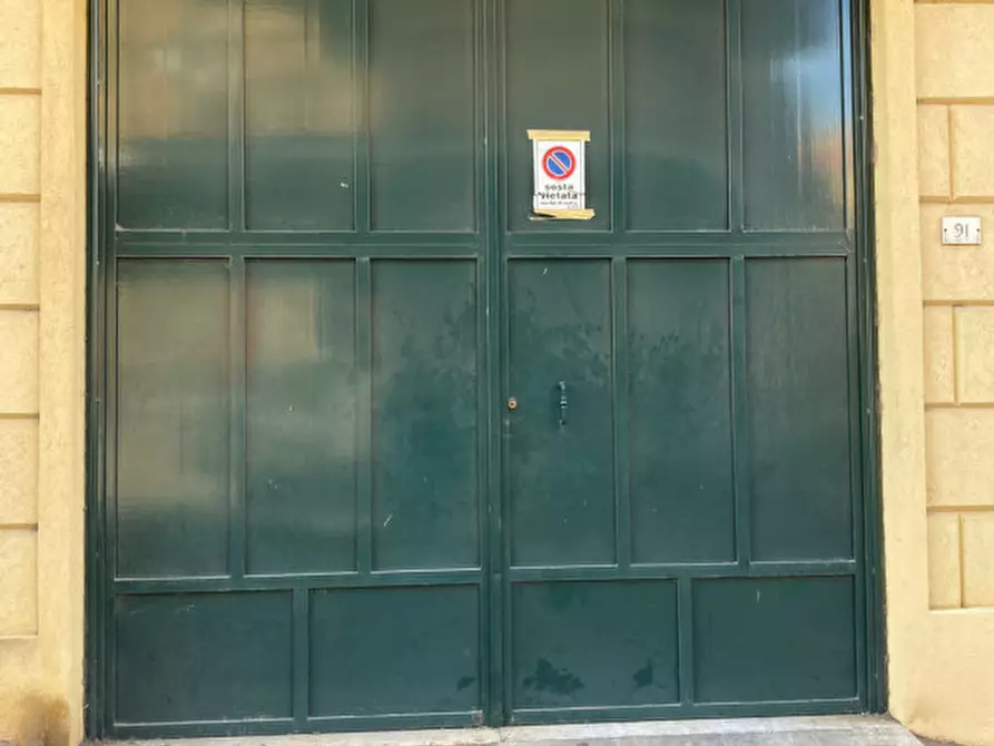 Immagine 7 di Magazzino in vendita  in Via Tenente Ferrito a Villabate