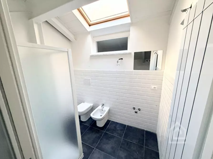 Immagine 12 di Appartamento in affitto  in Via Poalo Regis 2 a Chivasso