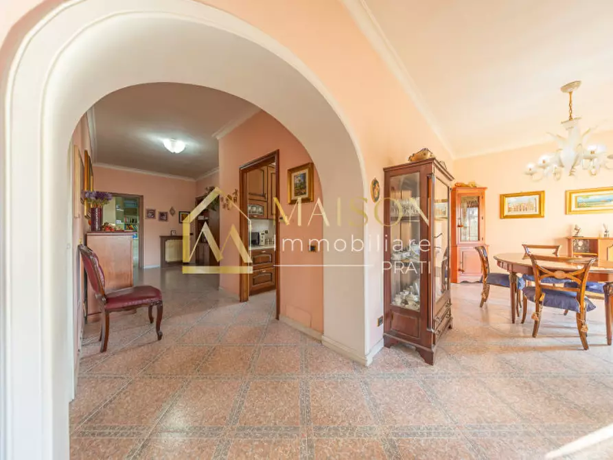 Immagine 5 di Appartamento in vendita  in Via Banari a Roma