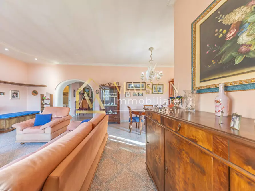 Immagine 6 di Appartamento in vendita  in Via Banari a Roma