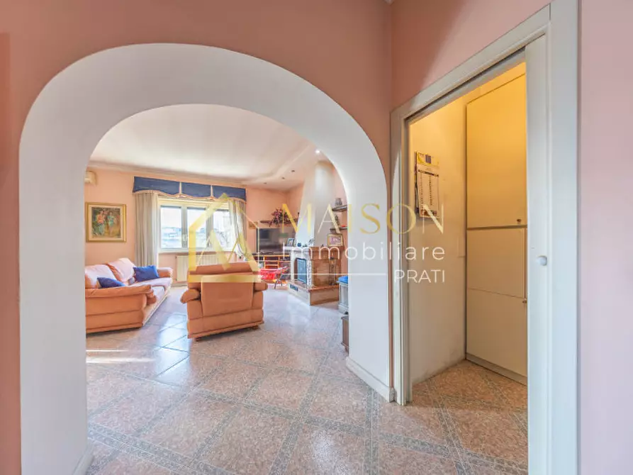 Immagine 34 di Appartamento in vendita  in Via Banari a Roma