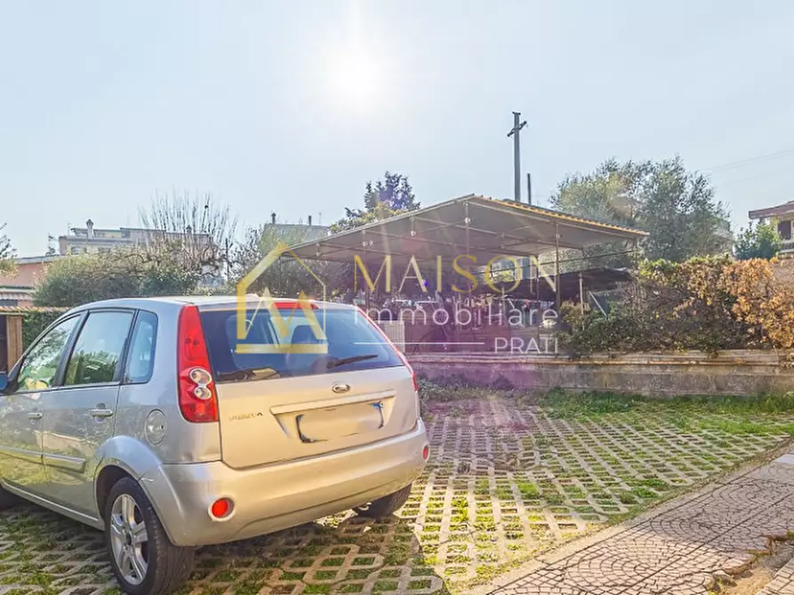 Immagine 51 di Appartamento in vendita  in Via Banari a Roma