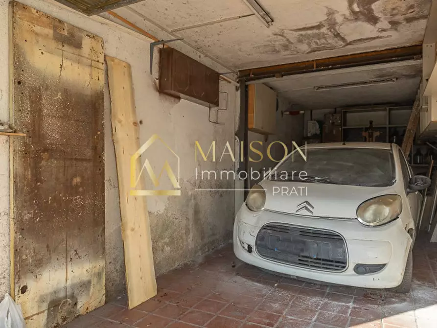 Immagine 52 di Appartamento in vendita  in Via Banari a Roma