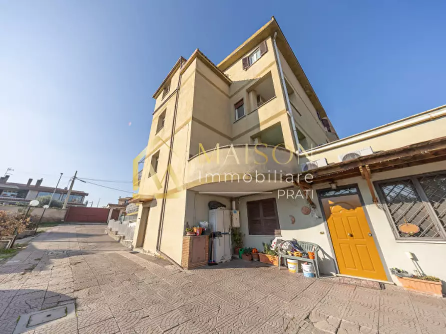 Immagine 55 di Appartamento in vendita  in Via Banari a Roma