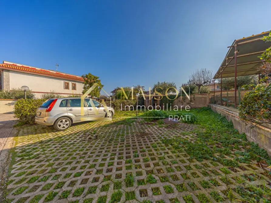 Immagine 57 di Appartamento in vendita  in Via Banari a Roma