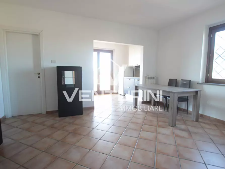 Immagine 3 di Appartamento in vendita  in Via di Valle Muricana, 720 a Roma