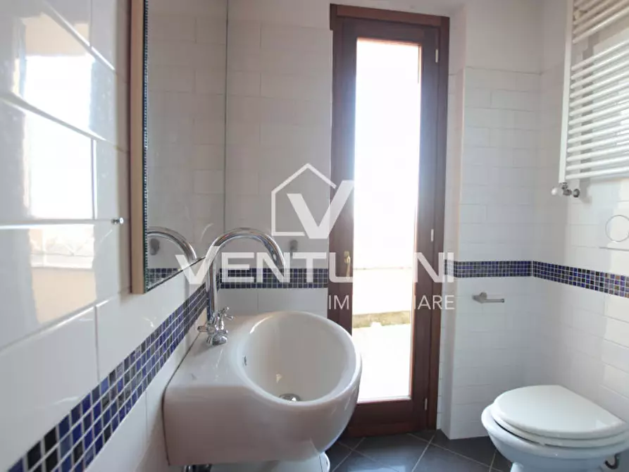 Immagine 17 di Appartamento in vendita  in Via di Valle Muricana, 720 a Roma