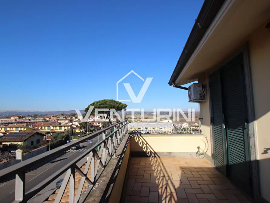 Immagine 18 di Appartamento in vendita  in Via di Valle Muricana, 720 a Roma