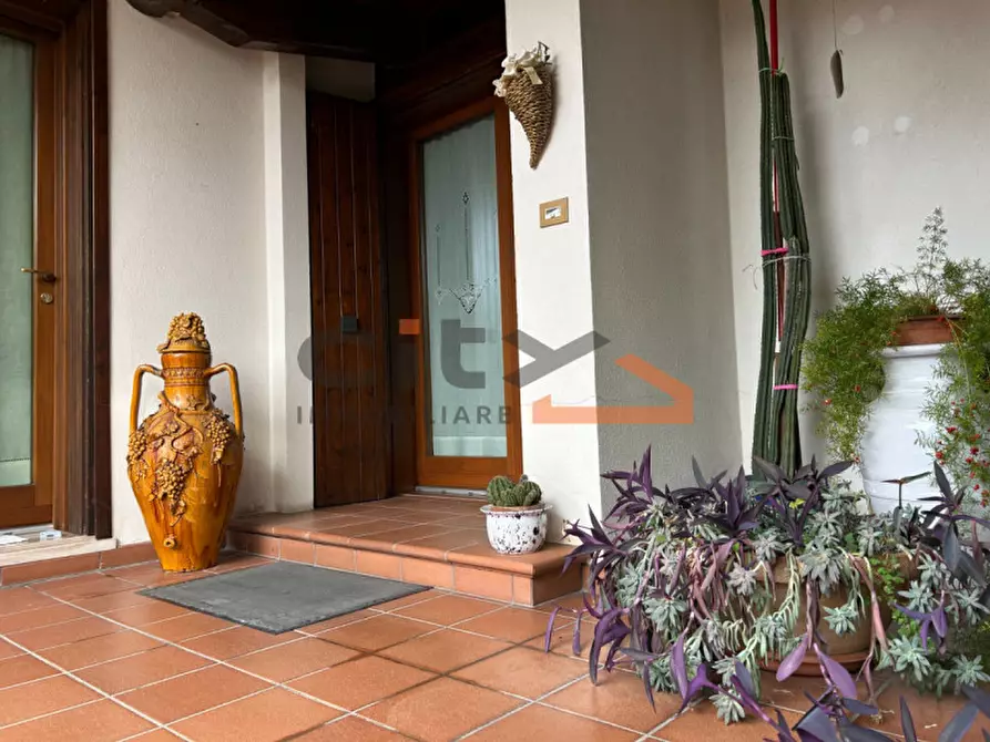 Immagine 2 di Casa indipendente in vendita  in via Alte a Pove Del Grappa