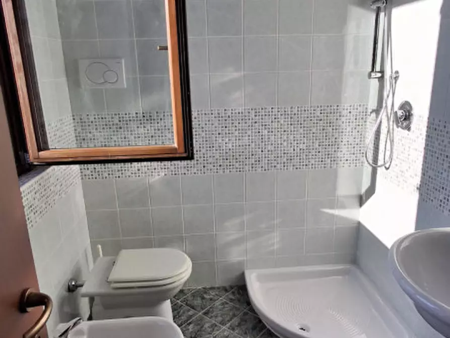 Immagine 15 di Appartamento in vendita  in Via Ospedale 7 a Castano Primo