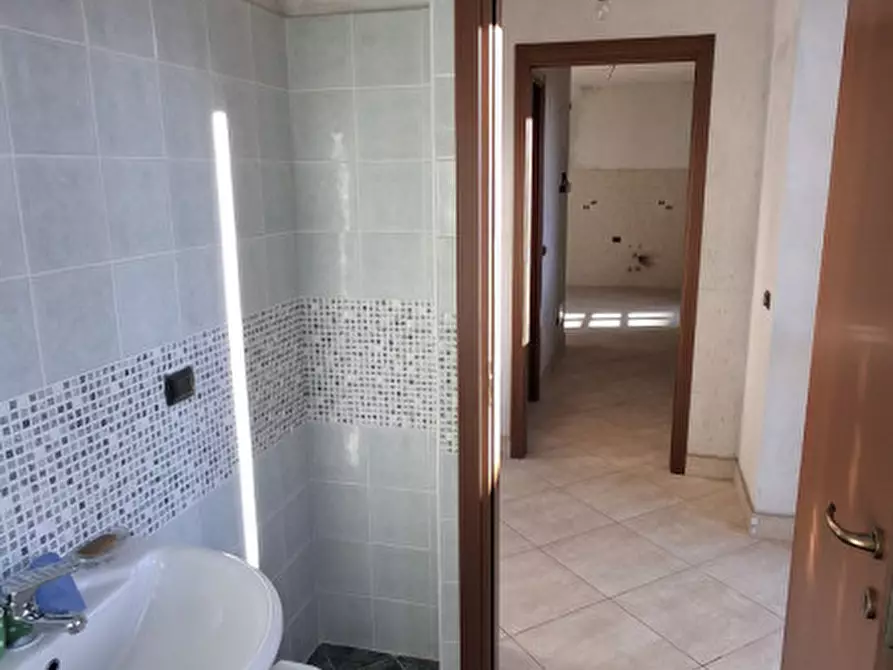 Immagine 16 di Appartamento in vendita  in Via Ospedale 7 a Castano Primo