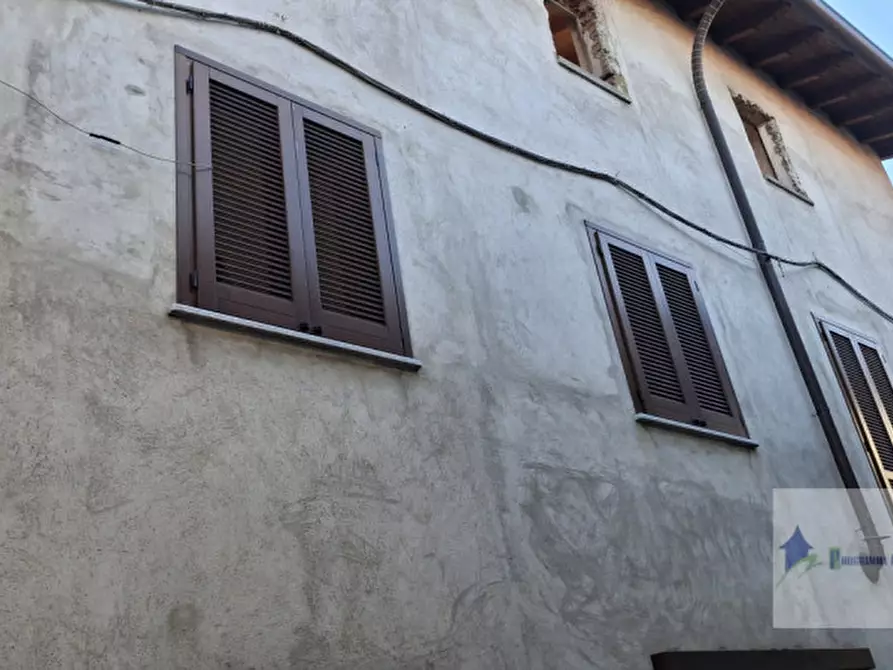 Immagine 20 di Appartamento in vendita  in Via Ospedale 7 a Castano Primo