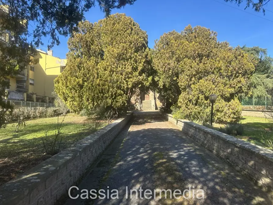 Immagine 2 di Villa in vendita  in Viale degli Eroi 91 a Fabrica Di Roma