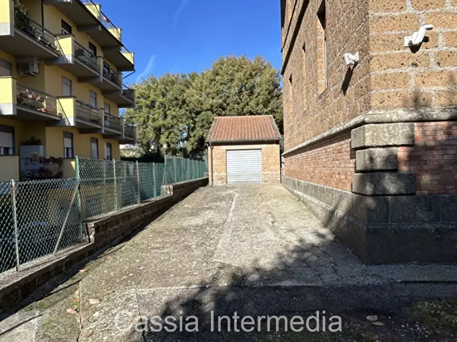 Immagine 32 di Villa in vendita  in Viale degli Eroi 91 a Fabrica Di Roma