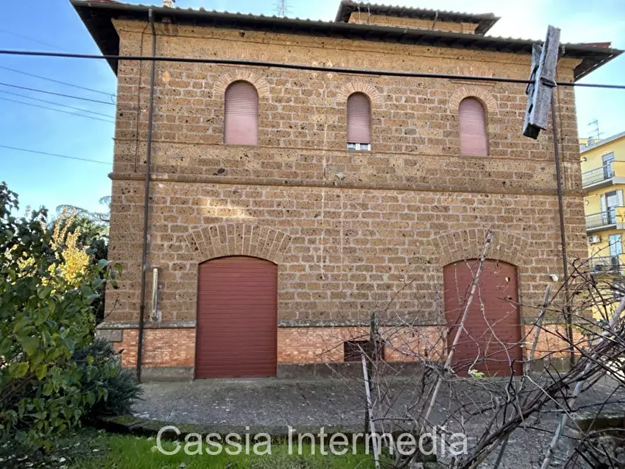 Immagine 39 di Villa in vendita  in Viale degli Eroi 91 a Fabrica Di Roma
