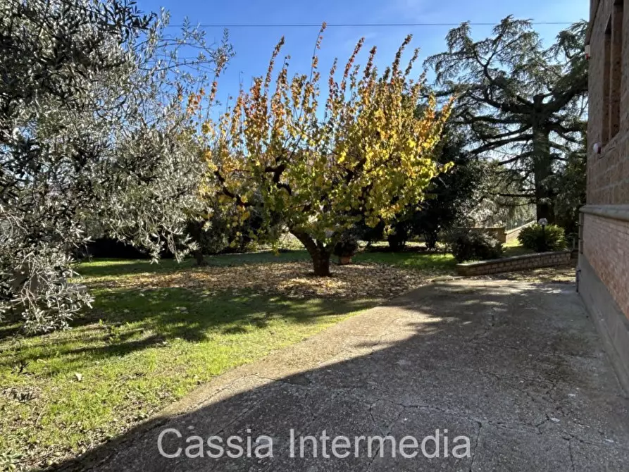Immagine 40 di Villa in vendita  in Viale degli Eroi 91 a Fabrica Di Roma