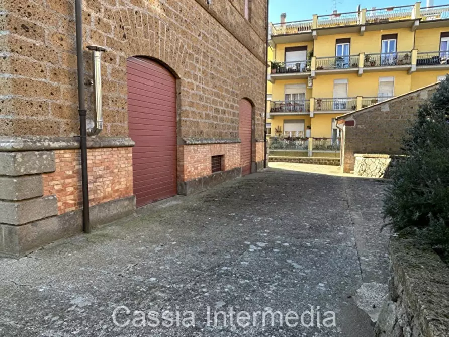 Immagine 41 di Villa in vendita  in Viale degli Eroi 91 a Fabrica Di Roma
