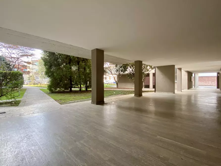 Immagine 24 di Appartamento in vendita  in Viale Francesco Crispi, 52 a Vicenza