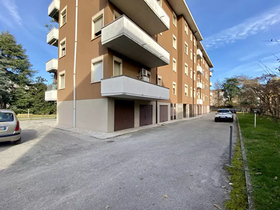 Immagine 28 di Appartamento in vendita  in Viale Francesco Crispi, 52 a Vicenza