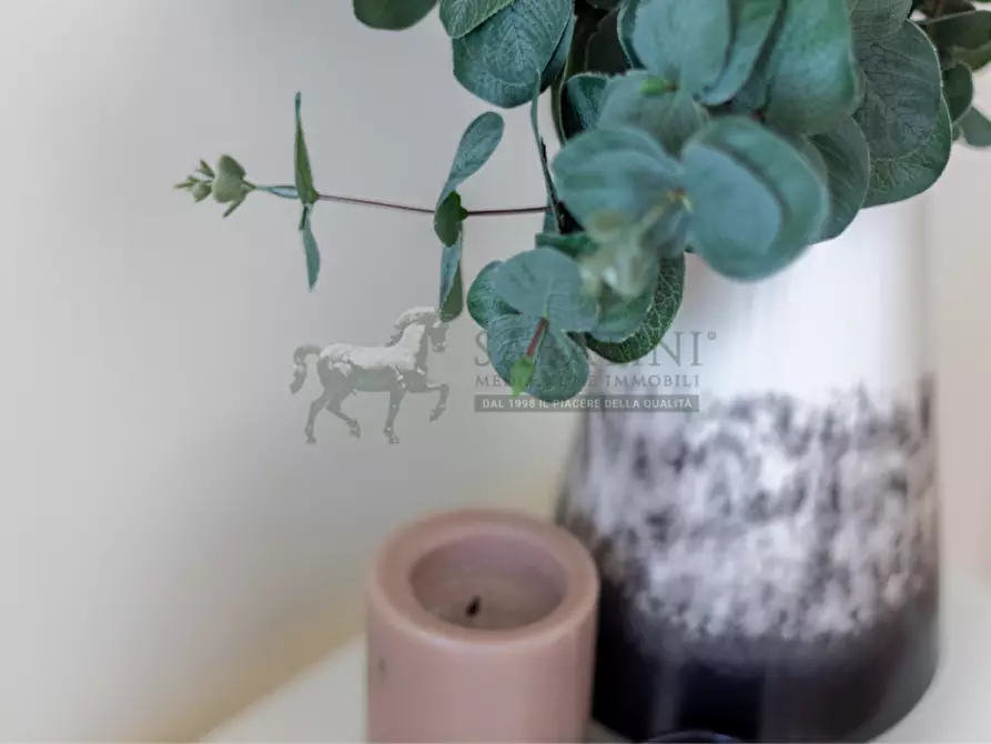 Immagine 18 di Appartamento in vendita  in via Pietro Maroncelli, 9 a Milano