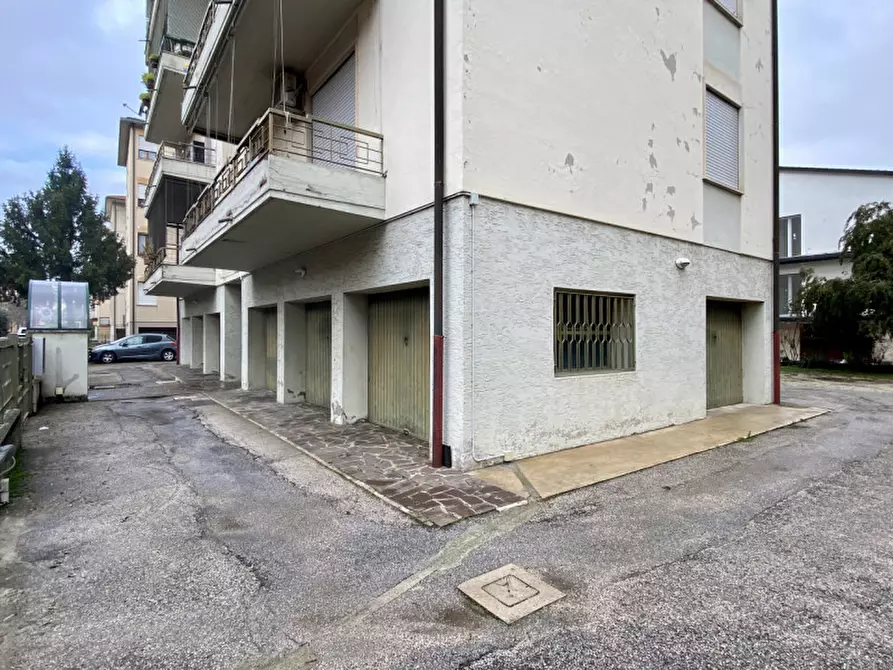 Immagine 20 di Appartamento in vendita  in Via Andrea Marani, 49 a Vicenza