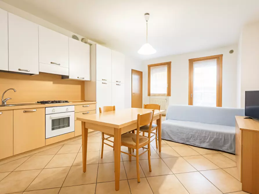 Immagine 3 di Appartamento in vendita  in Via Larga 3 a Campo San Martino