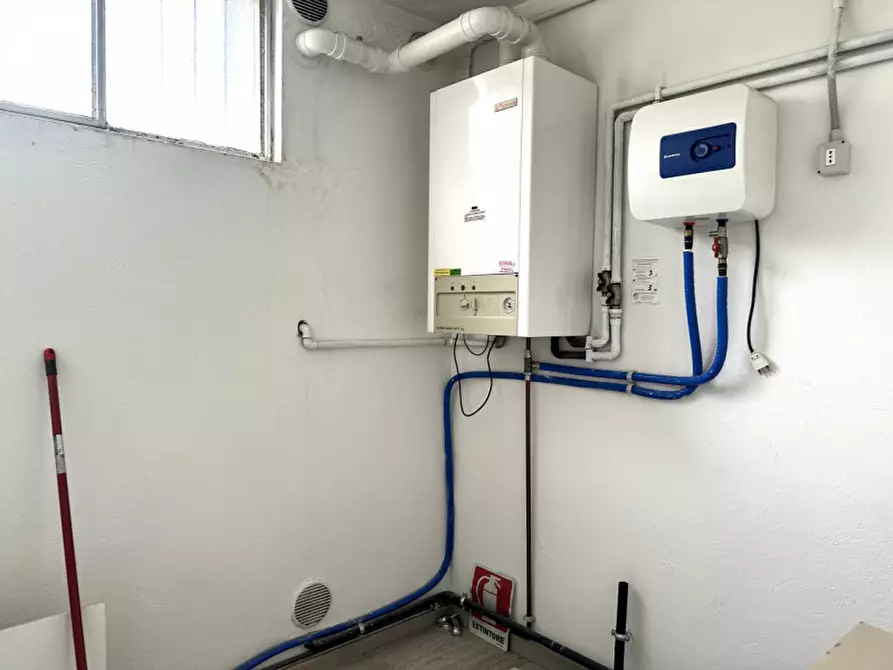 Immagine 7 di Negozio in vendita  in VIA IV NOVEMBRE a Mestrino