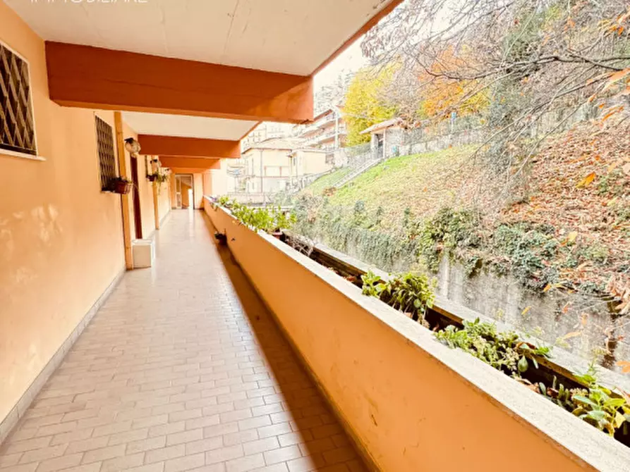 Immagine 14 di Attico in vendita  in Via Roma a Rocca Di Papa