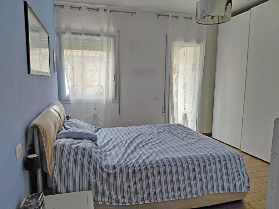 Immagine 4 di Appartamento in vendita  in Via Francesco Petrarca a Noale