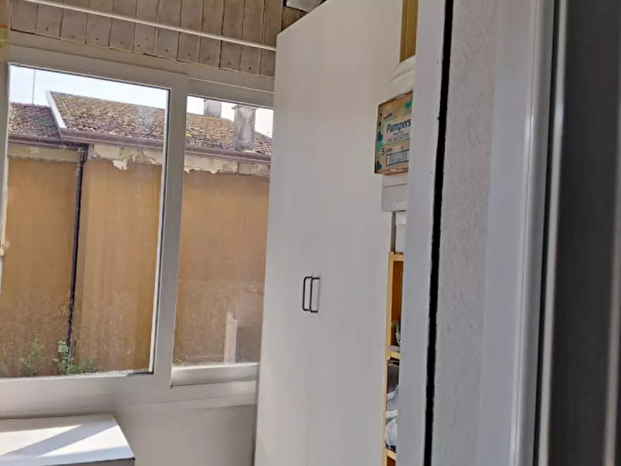 Immagine 8 di Appartamento in vendita  in Via Francesco Petrarca a Noale