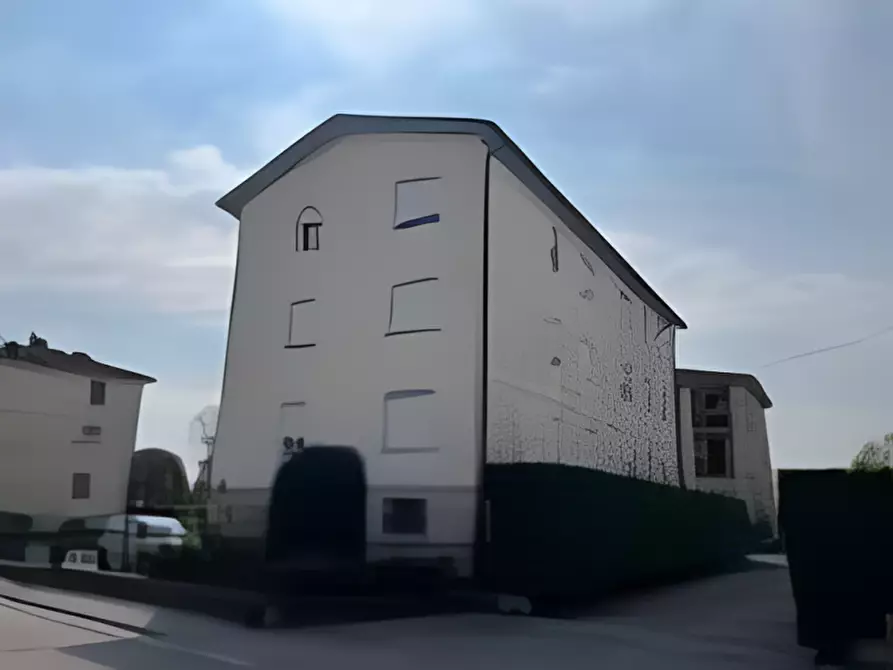 Immagine 8 di Appartamento in vendita  in Via San Rocco 74 a Thiene