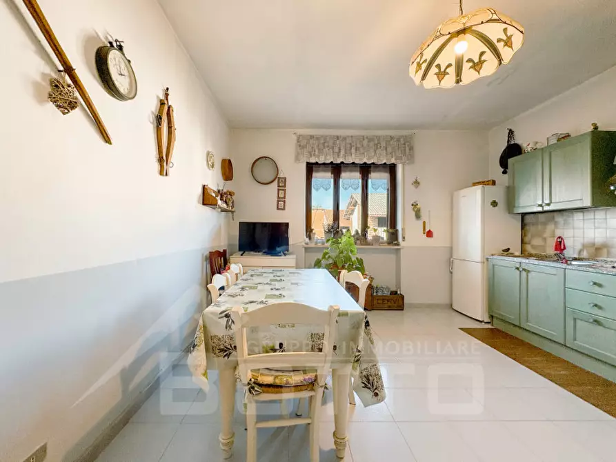 Immagine 8 di Appartamento in vendita  in piazza borromeo n 52 a Nosate