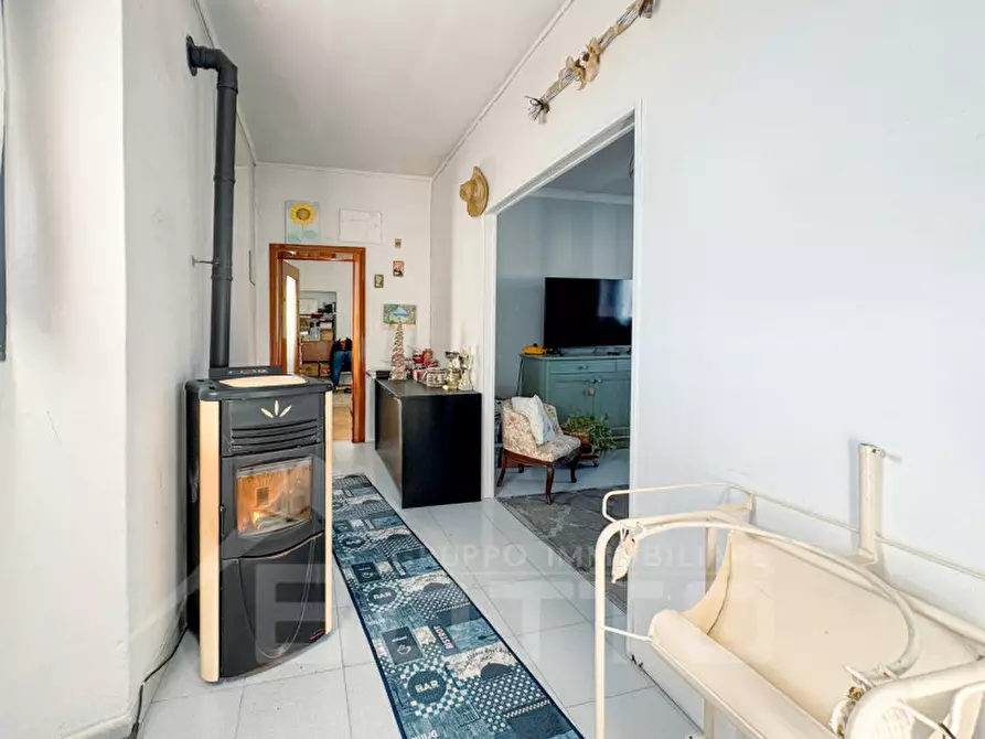 Immagine 12 di Appartamento in vendita  in piazza borromeo n 52 a Nosate