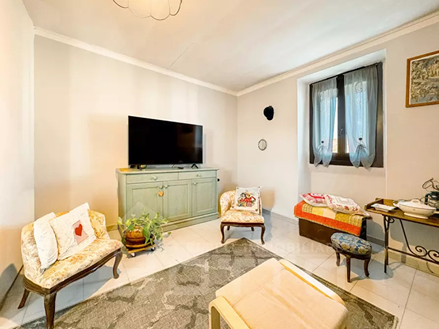 Immagine 14 di Appartamento in vendita  in piazza borromeo n 52 a Nosate