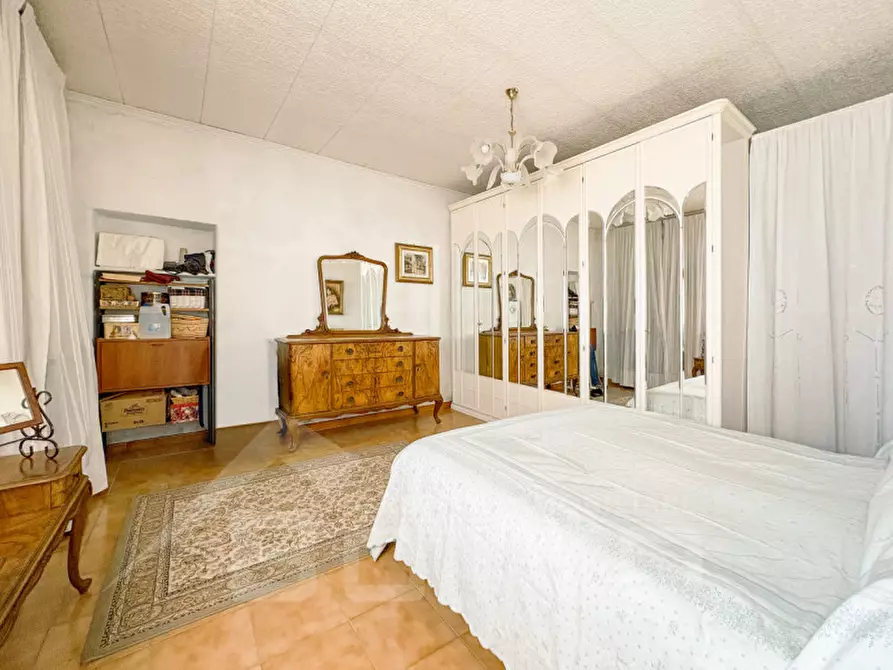 Immagine 16 di Appartamento in vendita  in piazza borromeo n 52 a Nosate