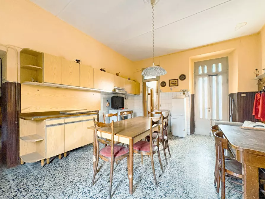 Immagine 19 di Appartamento in vendita  in piazza borromeo n 52 a Nosate